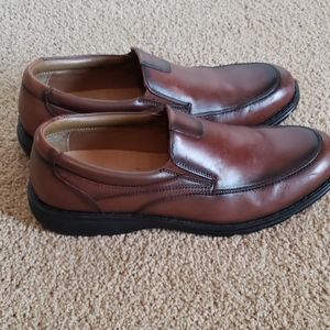 Mens shoes